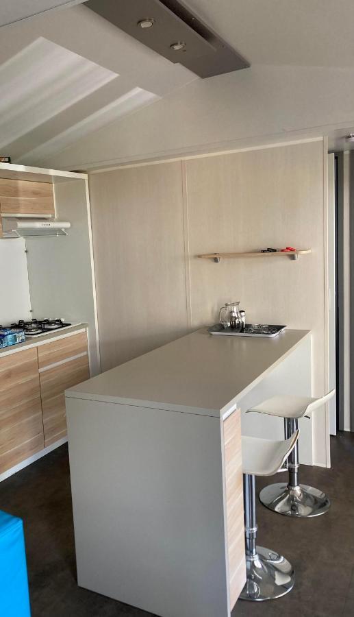 Camping 5* - Biscarosse Lac - Mobilhome 2 Chambres - 4 Personnes Biscarrosse Exterior foto